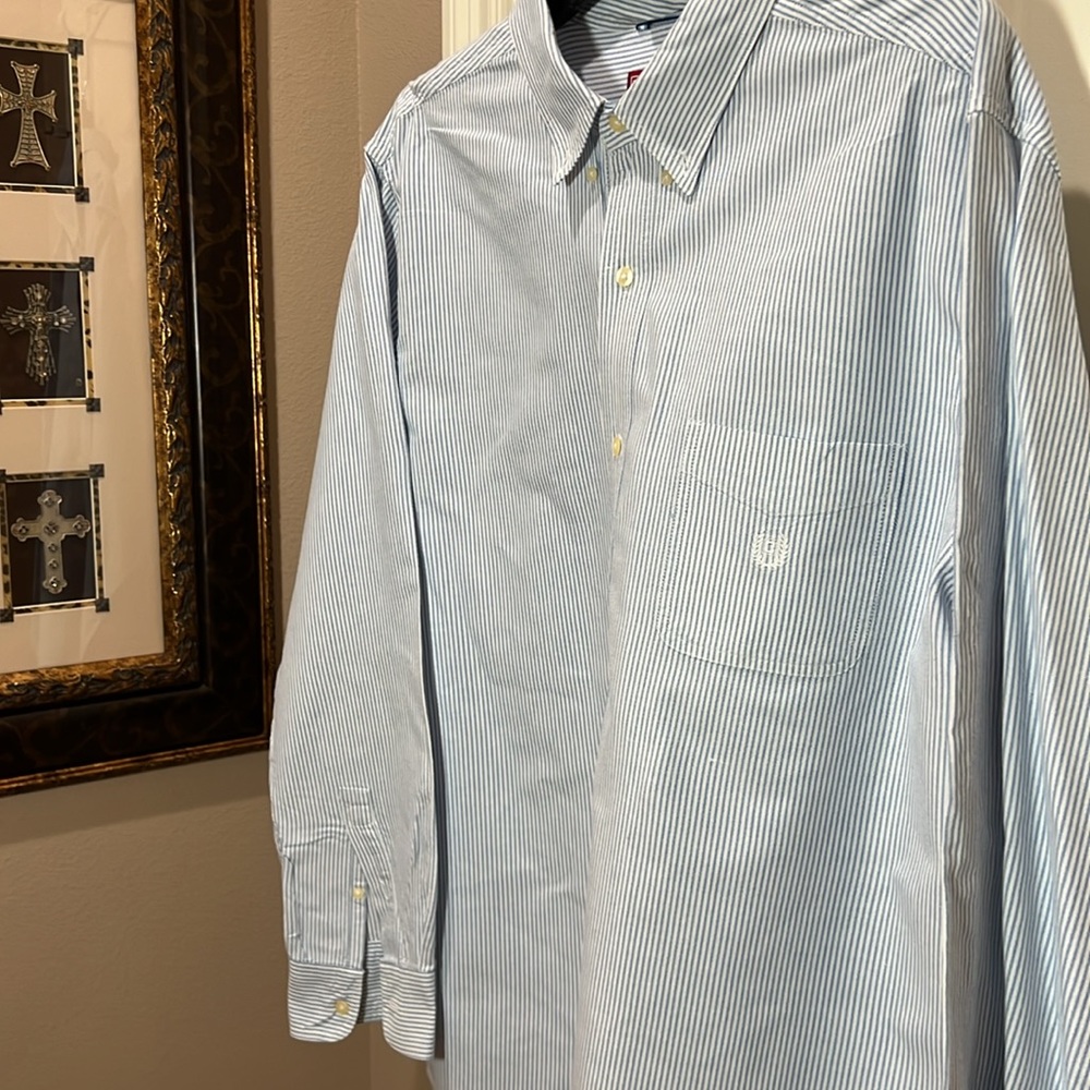 💥💥Chaps Long Sleeve • Pin Striped Shirt w/Button Down Collar • Like New • EUC